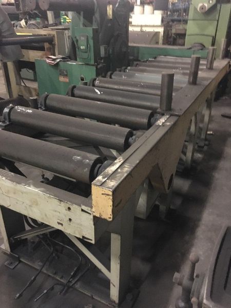 28" X 120" POWERED ROLLER CONVEYOR: STOCK # 70502