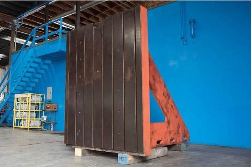 72" W X 89" H X 95" T & S ANGLE PLATE: STOCK #64379