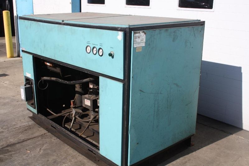 1200 SCFM WILEKERSON REFRIGERATED COMPRESSED AIR DRYER: STOCK #64264
