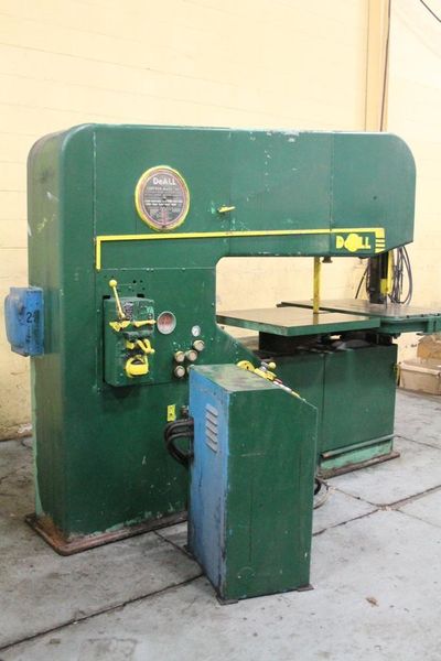 60' DOALL VERTICAL BAND SAW STOCK #63901