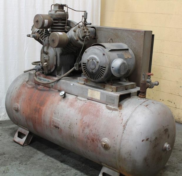 30 HP INGERSOLL RAND AIR COMPRESSOR: STOCK #63188