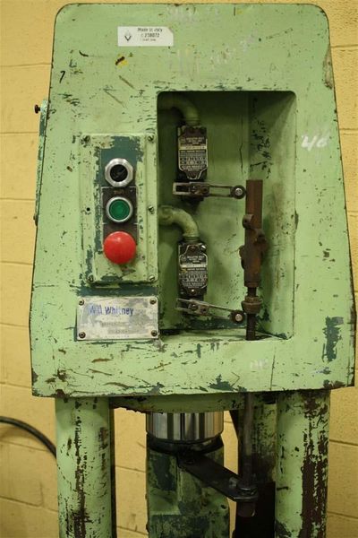 50 TON WHITNEY HYDRAULIC ANGLE SHEAR: STOCK #56443
