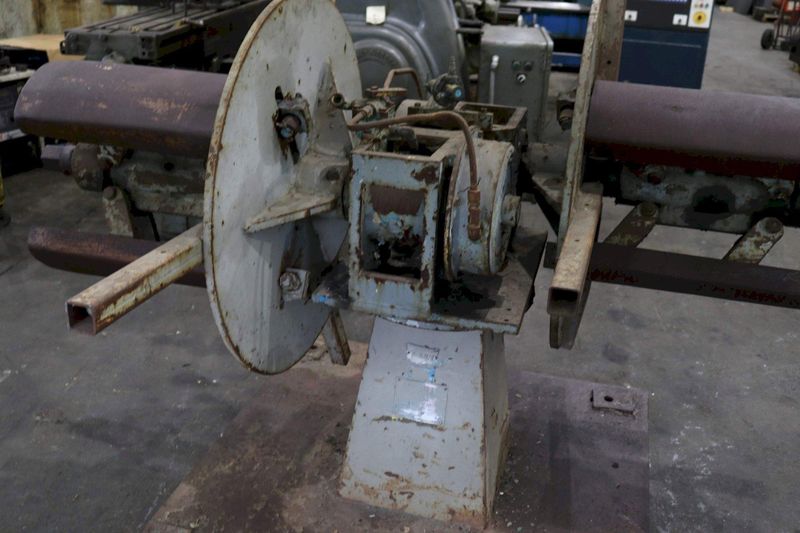 4000 LB X 18 AMERICAN DOUBLE END COIL REEL:  STOCK #67397