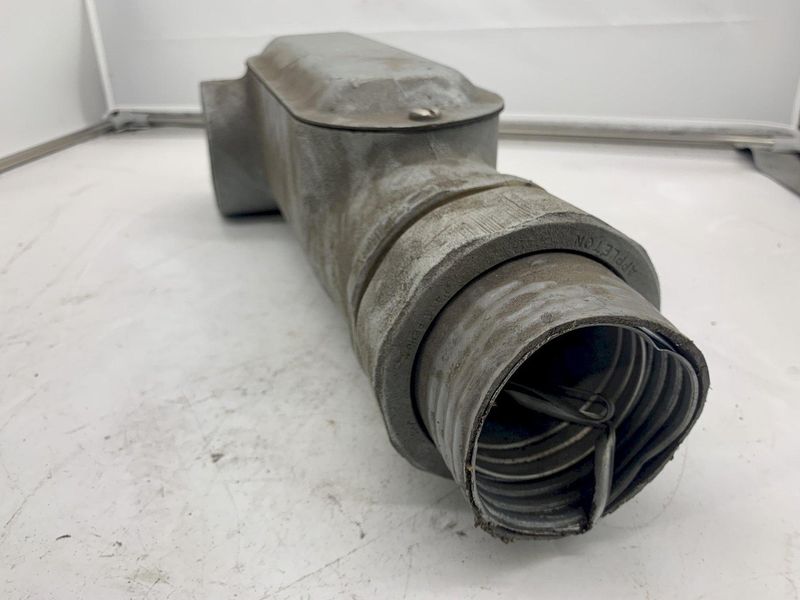 APPLETON 3" LR UNILET FORM 35/85, 2-1/2"-3" CONDUIT BODY COVER - STOCK #15487