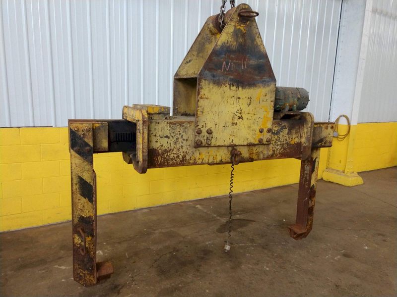 35,000 LB 17.5 TON X 18" TO 76" X 60"  OD BRADLEY CRANE MOTORIZED COIL GRAB: STOCK : STOCK 13243