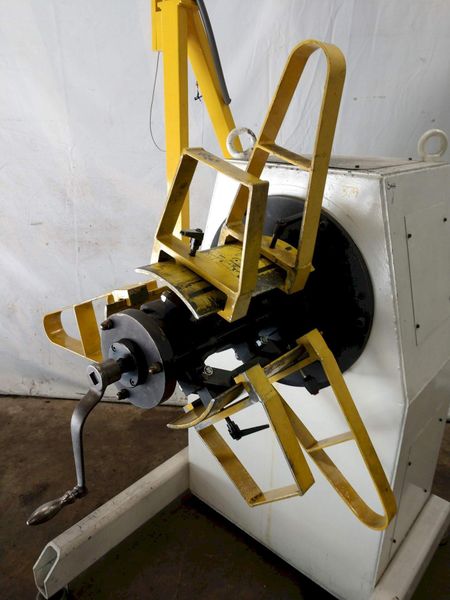 1100 LB X 16" GSW MODEL #MHM0.5/1250SO SERVO MOTORIZED COIL REEL UNCOILER, NEW 1999: STOCK 12985