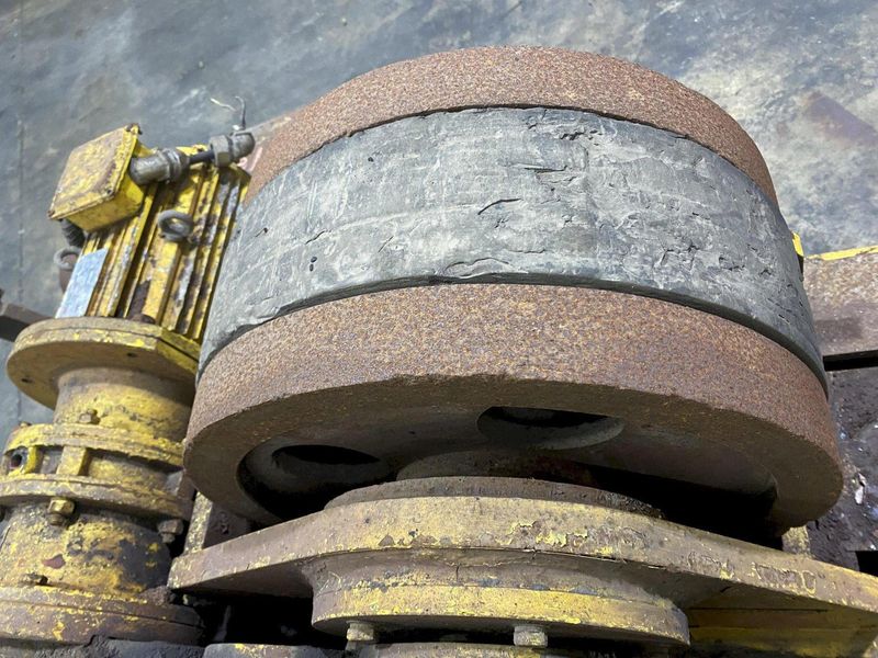 60 TON WELDWIRE MODEL #WER-60 POWERED TANK TURNING ROLLS WITH IDLER: STOCK #16906