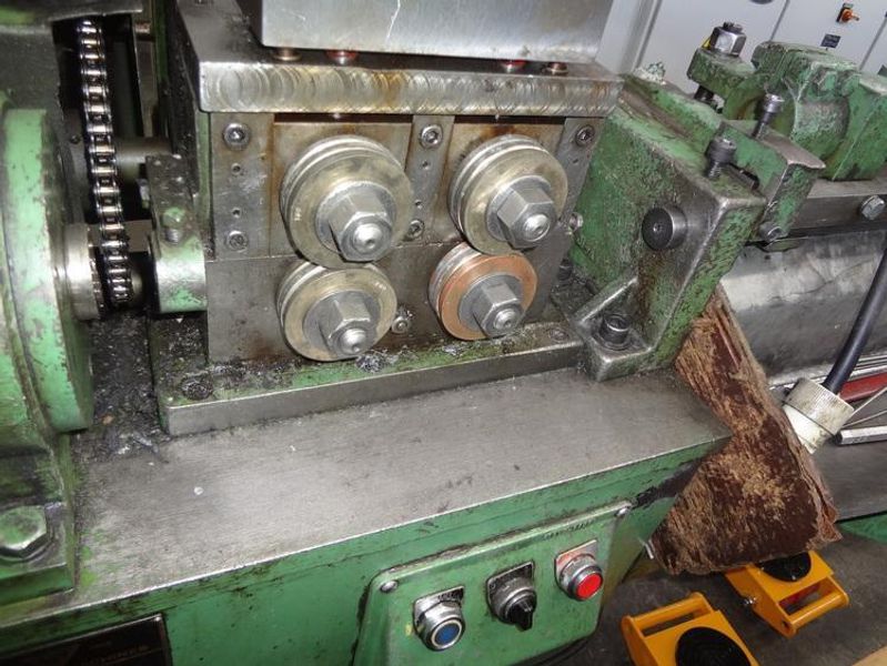 5/16" Shuster 2A4V Wire Straighten & Cut Off Machine