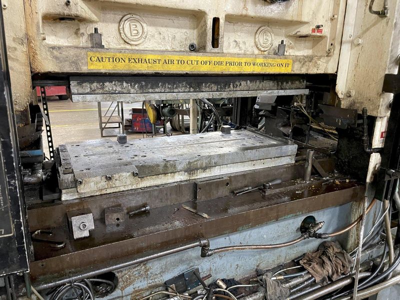 110 TON BROWN & BOGGS MODEL HP2-110 SRAIGHT SIDE PRESS: STOCK #15350