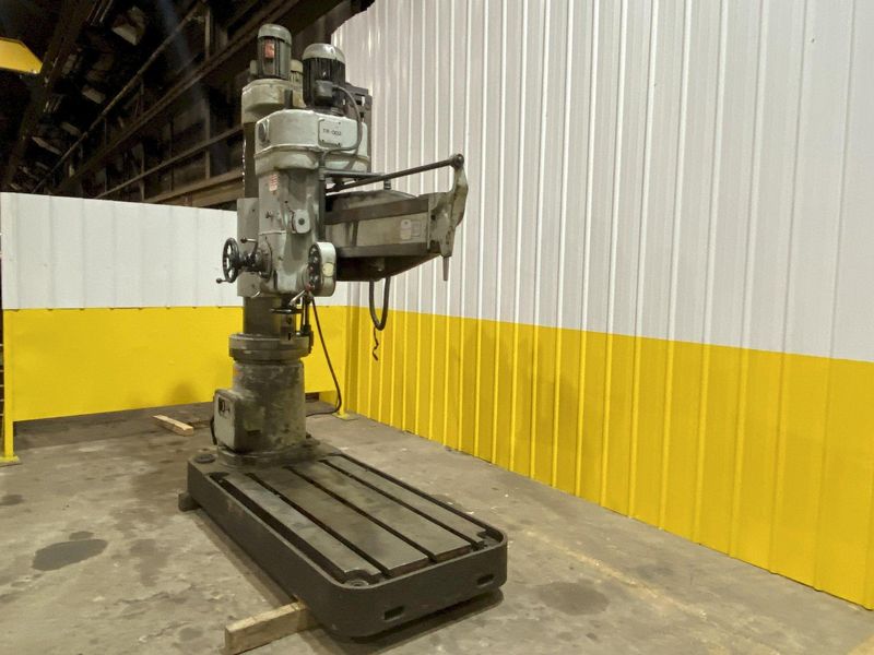 5' x 13" DARBERT MODEL #3676 RADIAL ARM DRILL: STOCK #20259