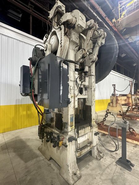 150/110 TON BLISS MODEL #3-1/2C DOUBLE ACTION TOGGLE PRESS: STOCK #20175