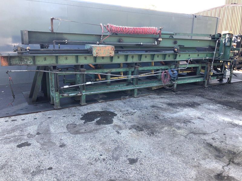 20' SUTTON POWERED INFEED & OUTFEED CONVEYORS / RACKS: STOCK #16743