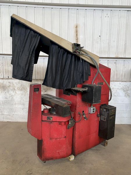 14" JONES & LAMSON OPTICAL COMPARATOR: STOCK #11981