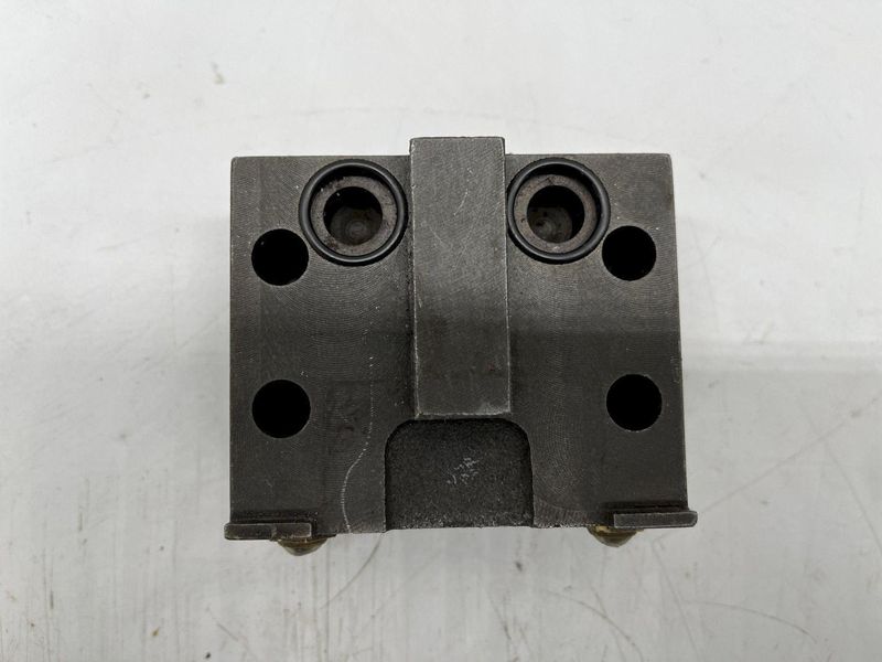 QUICK CHANGE TOOL HOLDER STOCK #16001