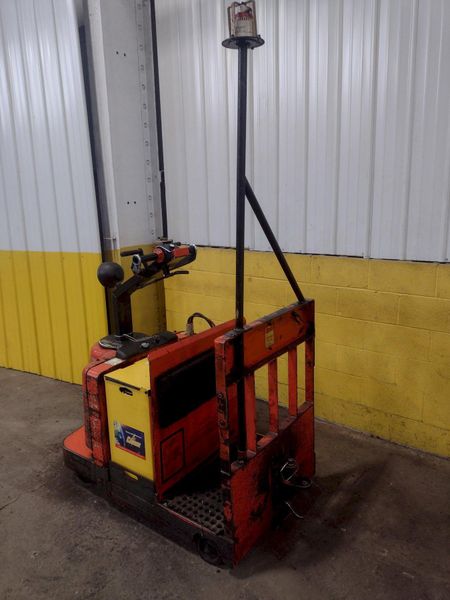 10,000 LB TOYOTA MODEL #6TB50 ELECTRIC CART & TOW TRUCK: STOCK #16219