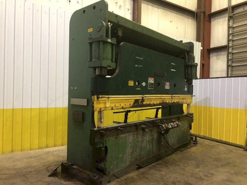 230 TON X 14' CINCINNATI MODEL #230CBX12 HYDRAULIC PRESS BRAKE: STOCK 16875