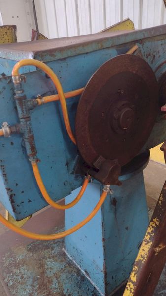 4,000 LB (2 TON) X 28" MAXCOIL DOUBLE END PULL OFF COIL REEL UNCOILER: STOCK #14942