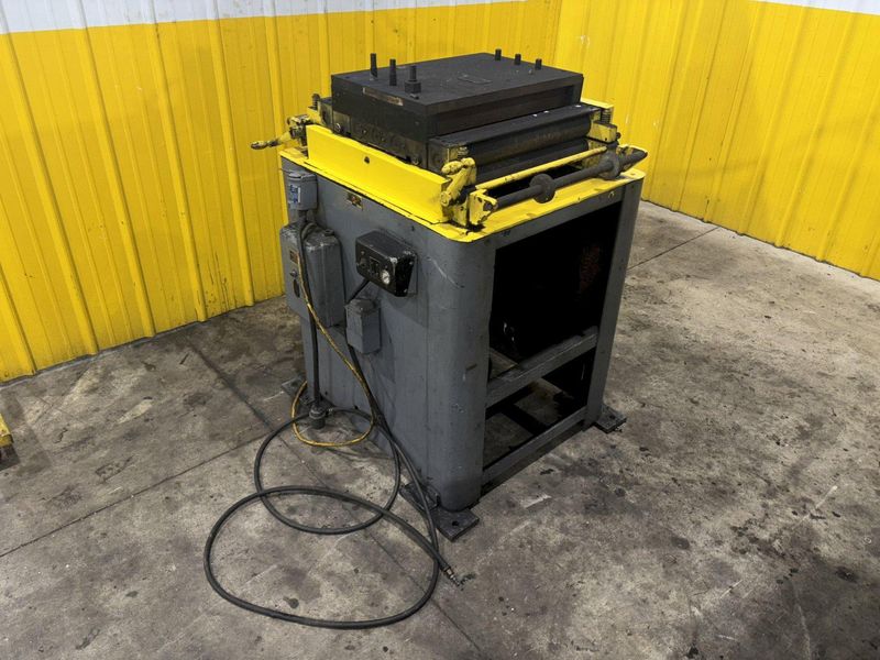 20" X .160" DURANT MODEL #HD-20 MOTORIZED COIL LEVELER STRAIGHTENER: STOCK #23244