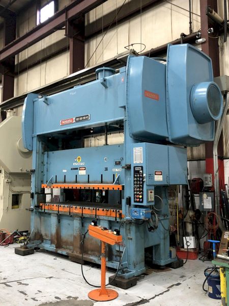 200 ton Niagara SC2-200-120-42 Straight Side Press