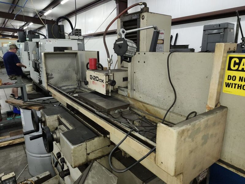 Okamoto ACC-8.20DX Surface Grinder
