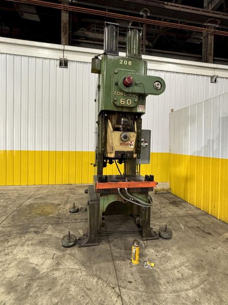 60 TON TORC-PAC USI CLEARING OBI PRESS 6" STROKE: STOCK #22823