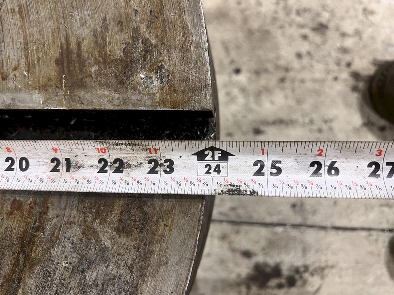 24" x 13" ROUND T-SLOTTED RISER TABLE: STOCK #21869