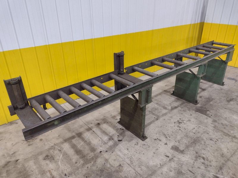 180" LONG X 19" WIDE X 39" ROLLER CONVEYOR: STOCK #21841
