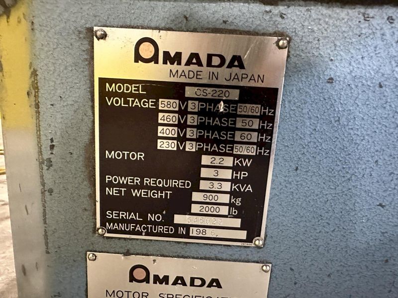 8" x 8" x 1/8" AMADA MODEL #CS-220 HYDRAULIC NOTCHER: STOCK #20970