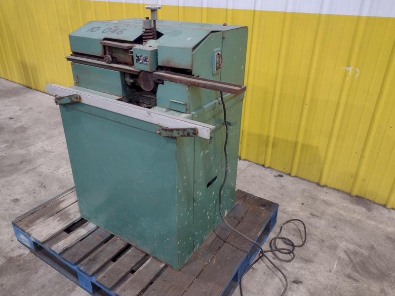 1/4" FALLS METAL MODEL #111 D-BUR-R  METAL DEBURRING MACHINE: STOCK #23724