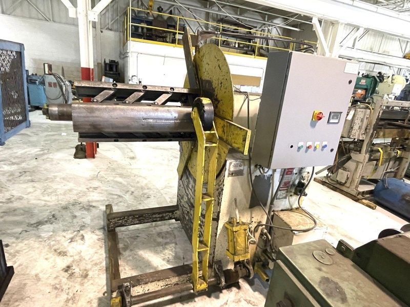 10,000 lbs x 30" Air Feeds Inc. Motorized Coil Reel Model R100