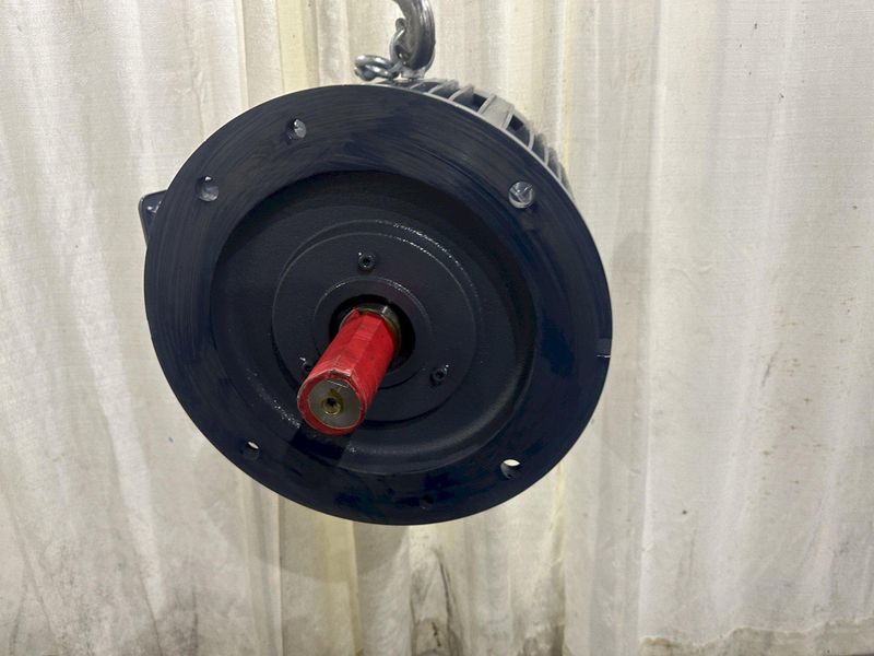 25 HP FUKUTA ELECTRIC INDUCTION MOTOR: STOCK #77554