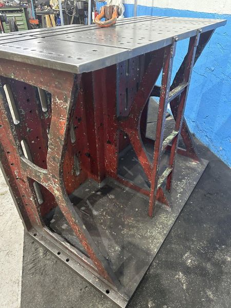 60" WIDE X 32" DEEP X 48" HIGH PLATE ANGLE: STOCK #77129
