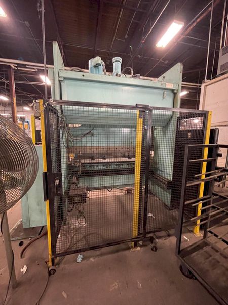 90 TON X 8' CINCINNATI CBII HYDRAULIC BRAKE: STOCK #76656
