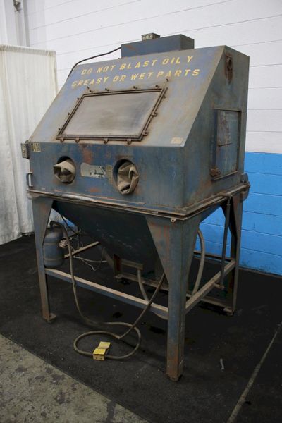 ETM PLASTICS INC PNEUMATIC SAND BLAST CABINET: STOCK #76495