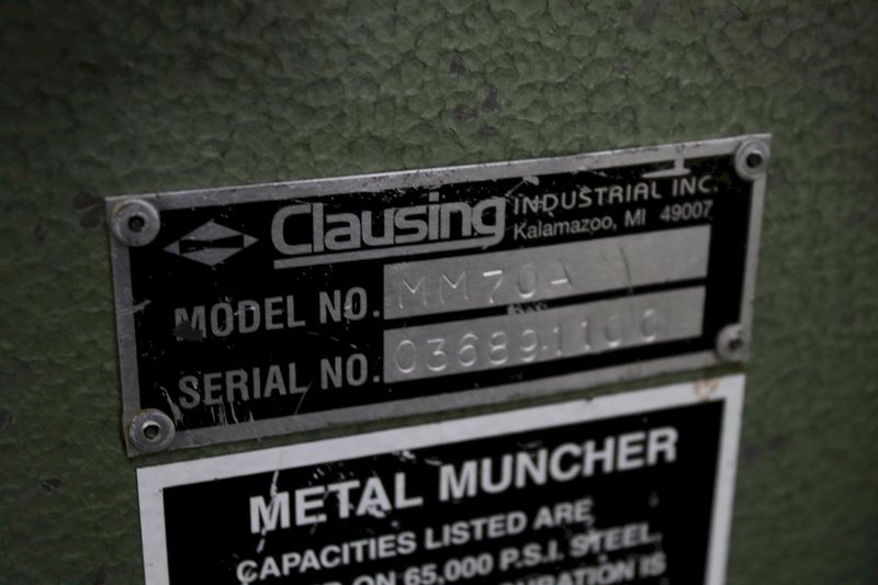 4" X 4" X 3/8" METAL MUNCHER HYDRAULIC IRONWORKER:  STOCK #75682