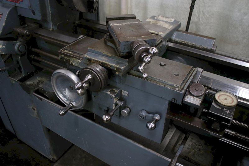 15" X 30" LEBLOND ENGINE LATHE: STOCK #75299