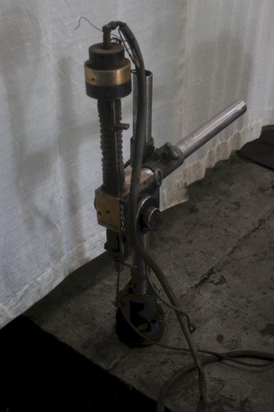 UNI TEK MODEL #325-SE TAP DISINTEGRATOR: STOCK #75094