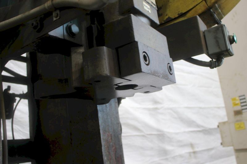 70 TON JOHNSON MODEL # 70 OBI PRESS: STOCK # 74096
