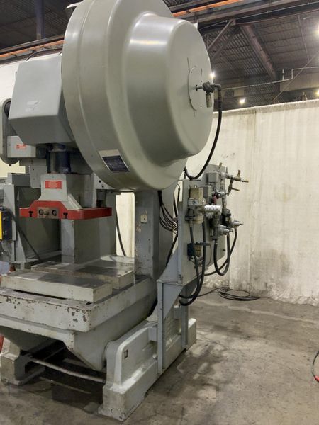 60 TON V & O BACK GEARED OBI PRESS: STOCK #80234