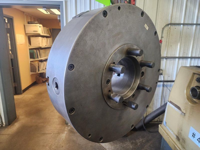 24" DIAMETER 3 JAW CHUCK: STOCK #78287