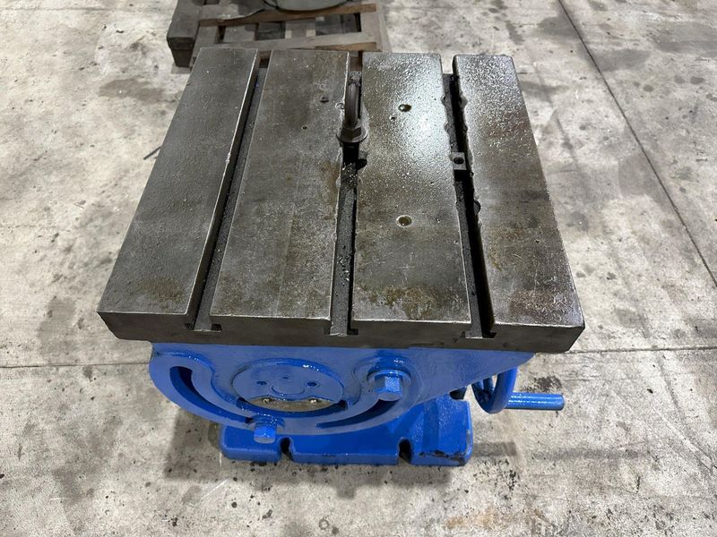 20" X 20" X 23" CARLTON UNIVERSAL T-SLOTTED DRILL BOX TABLE: STOCK #22039