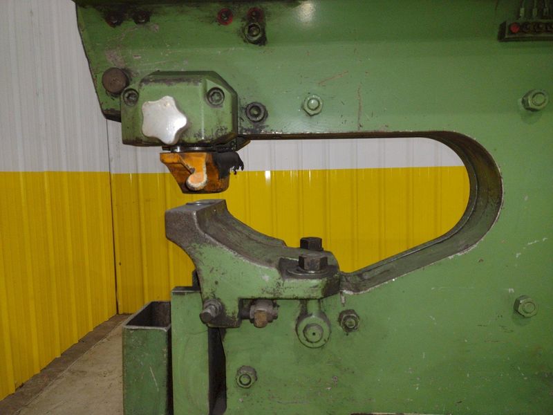 66 TON PEDDINGHAUS MODEL #66/110 PEDDIMASTER HYDRAULIC IRONWORKER: STOCK #22239