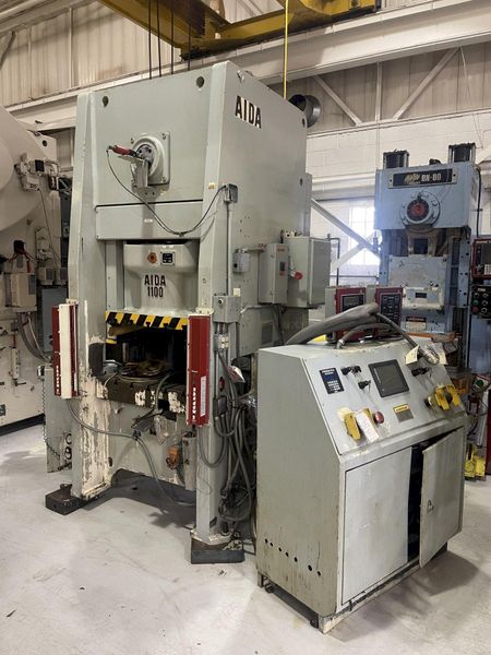 121 ton Aida NS1-1100 Single Point Eccentric Geared Straight Side Mechanical Metal Stamping Pres