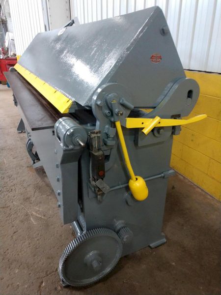 10' X 10 GAUGE DREIS & KRUMP CHICAGO D&K MODEL 204 POWERED APRON BRAKE: STOCK #14637