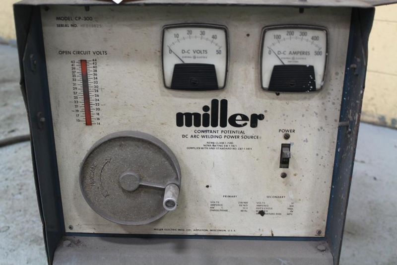 300 AMP MILLER MODEL CP - 300 WELDER: STOCK #62286