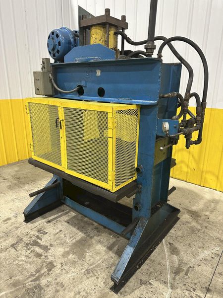 200 TON LAFAYETTE H-FRAME HYDRAULIC PRESS WITH ENERPAC  #RR20013 RAM CYLINDER : STOCK #22344