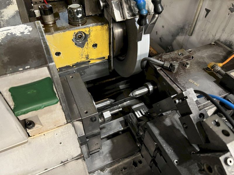 Studer S20 CNC Plain Cylindrical Grinder with Combination Plain/Angle Wheel Head.