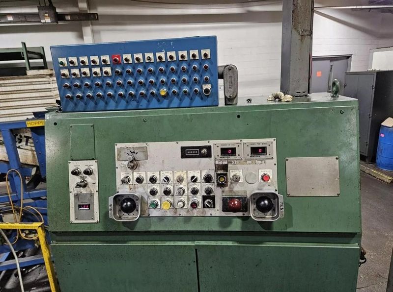 600-ton Minster Hevi-stamper Press Model E2-600-96-42 Straight Side Mechanical Stamping Press Fo