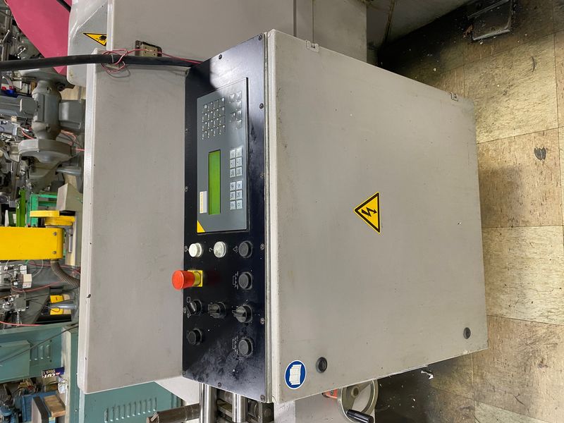 2000 Behringer HBP 303A Horizontal Bandsaw (#5954)