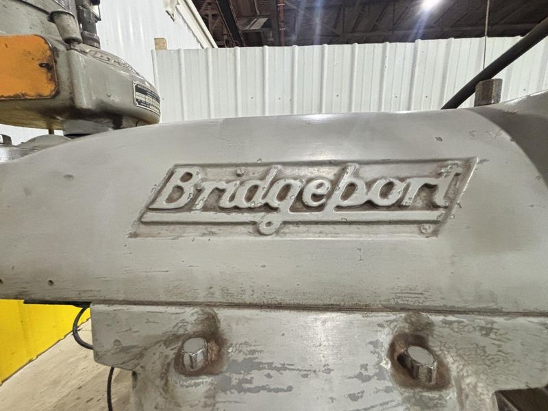 1.5 HP BRIDGEPORT VERTICAL RAM TYPE MILL & CHERRYING HEAD: STOCK #23195
